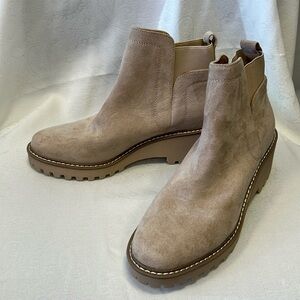 DV by Dolce Vita beige suede Chelsea boots size 9